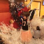 бумажное шоу из белой бумаги заказать москва и мо
